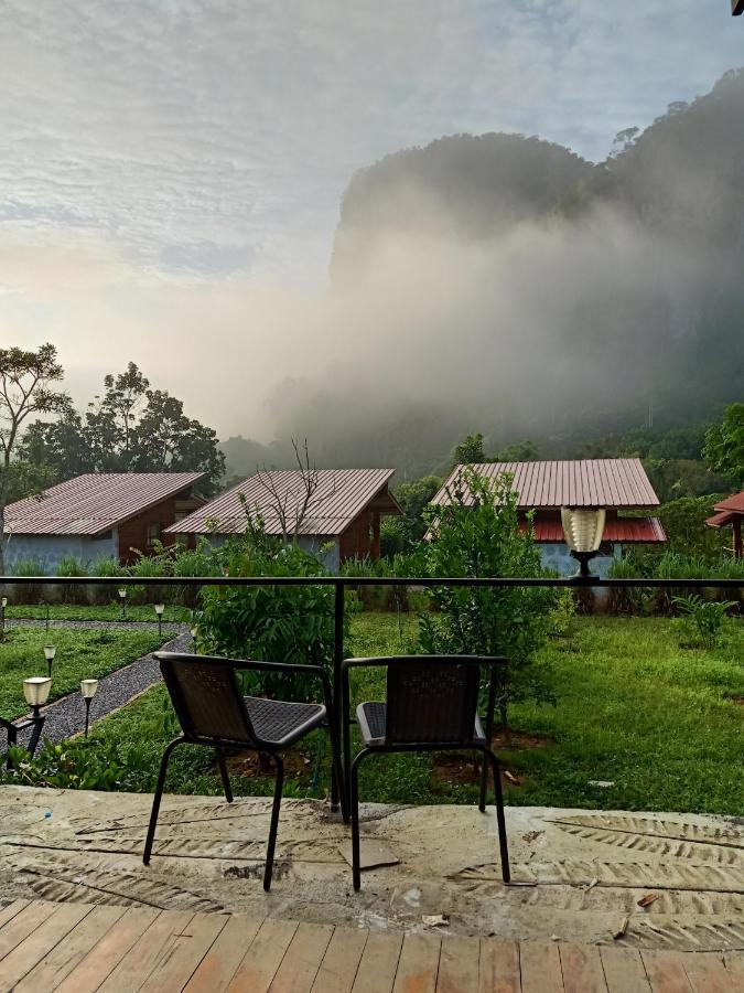 Bansuanphutarn Hotel Ban Pha Saeng Lang ภายนอก รูปภาพ