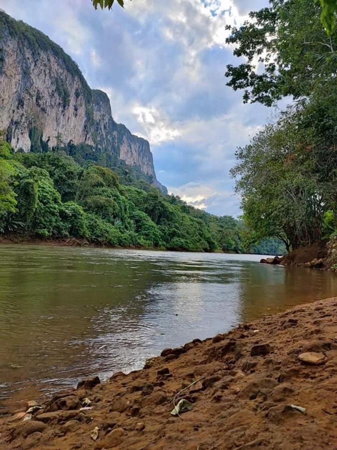 Bansuanphutarn Hotel Ban Pha Saeng Lang ภายนอก รูปภาพ