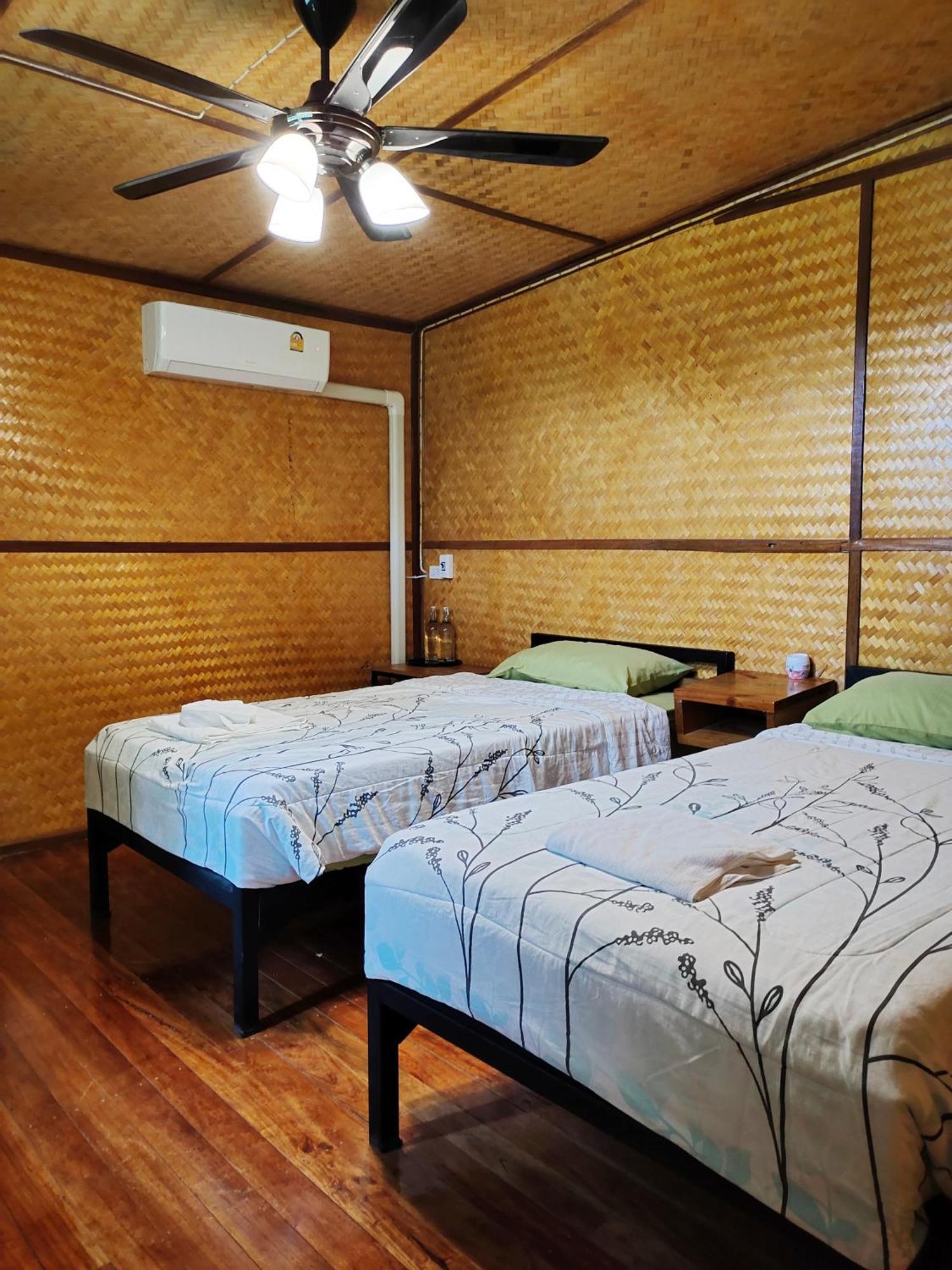 Bansuanphutarn Hotel Ban Pha Saeng Lang ภายนอก รูปภาพ